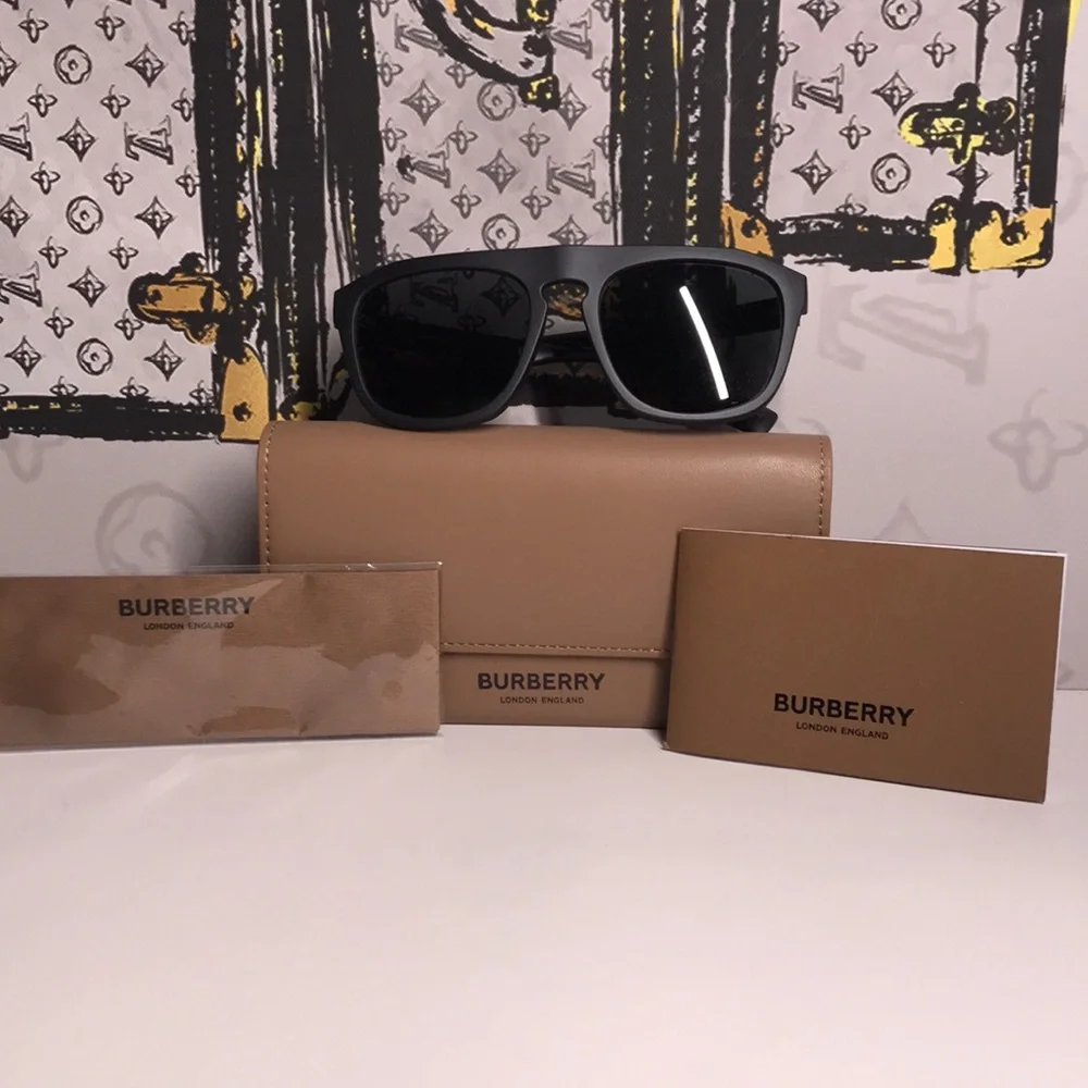 New Authentic Burberry BE4396U 3464/87 Sunglasses